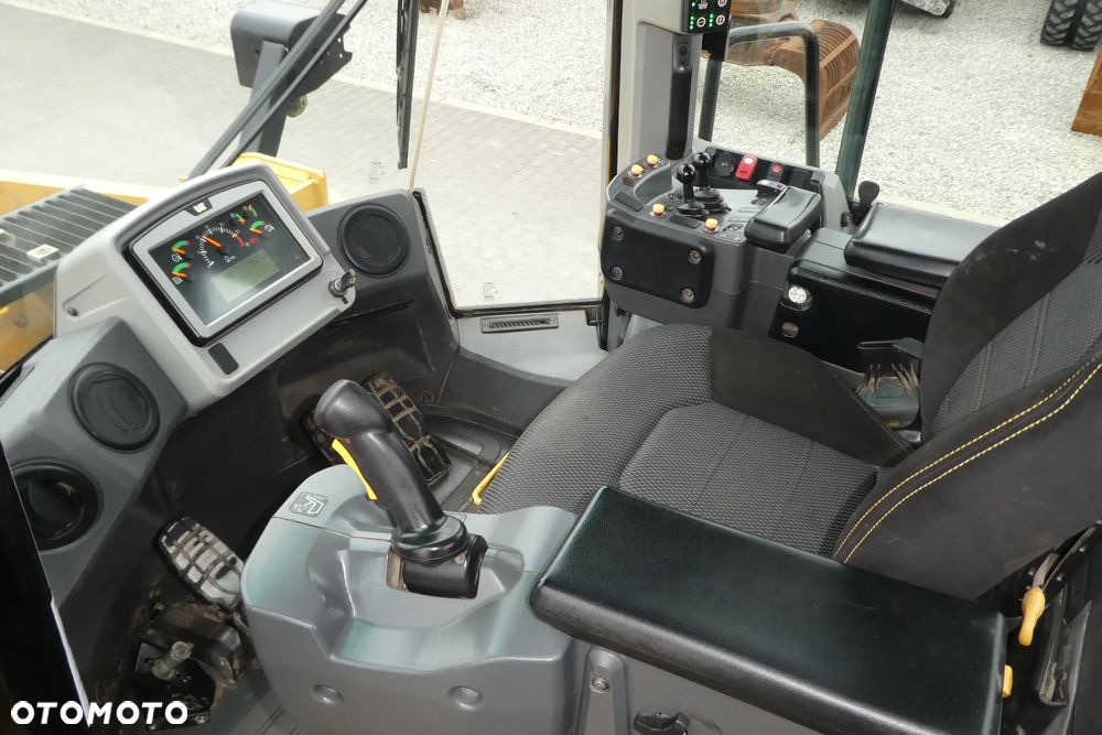 Caterpillar 966M WAGA - 19