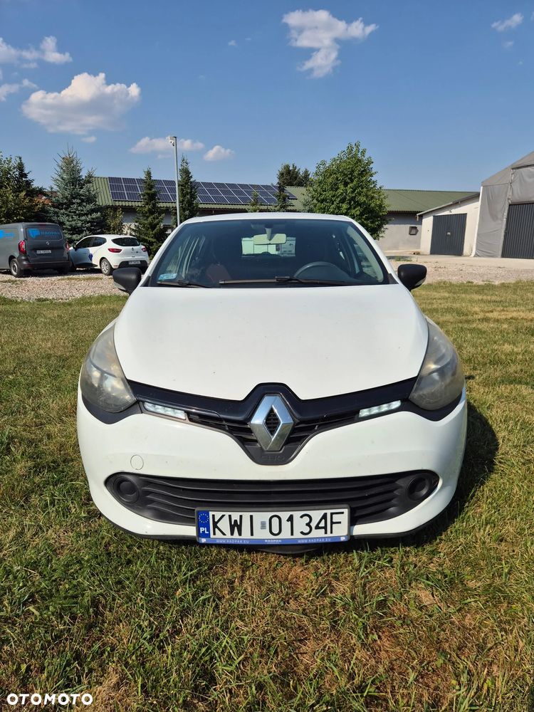 Renault Clio - 6