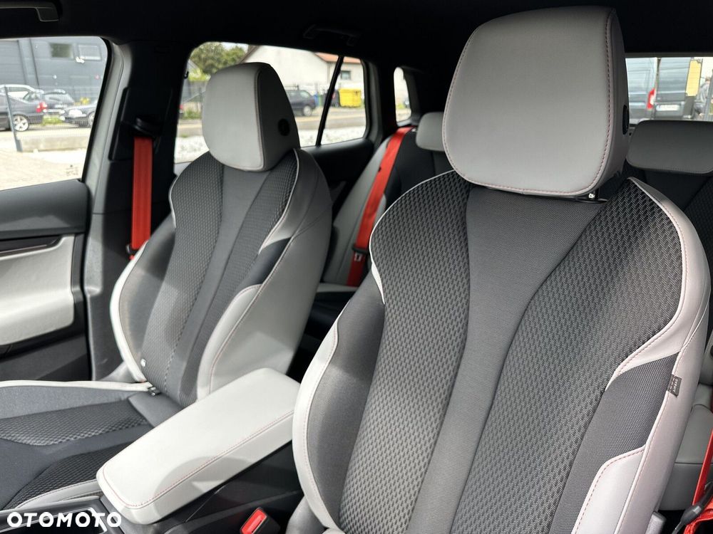 Skoda Elroq 61kWh Selection 60 - 23