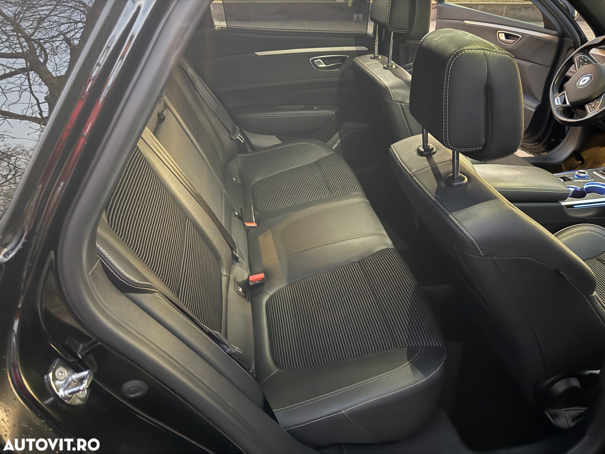 Renault Talisman Grandtour BLUE dCi 160 EDC INTENS - 13