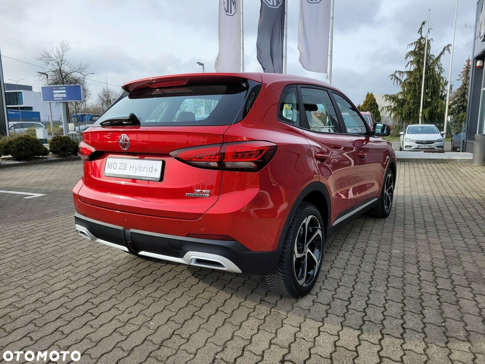 MG ZS Hybrid+ - 6