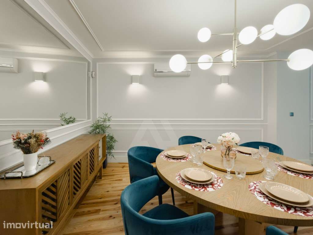 Apartamento T2 Totalmente Renovado e Mobilado em Lisboa - Grande imagem: 2/35
