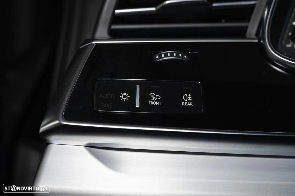 Audi Q7 55 TFSIe quattro S line Tiptronic - 43