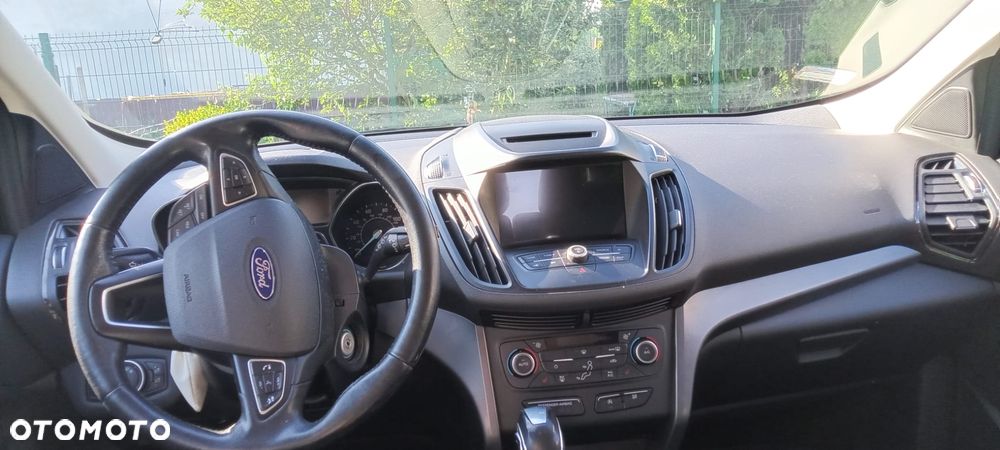 Ford Kuga - 6