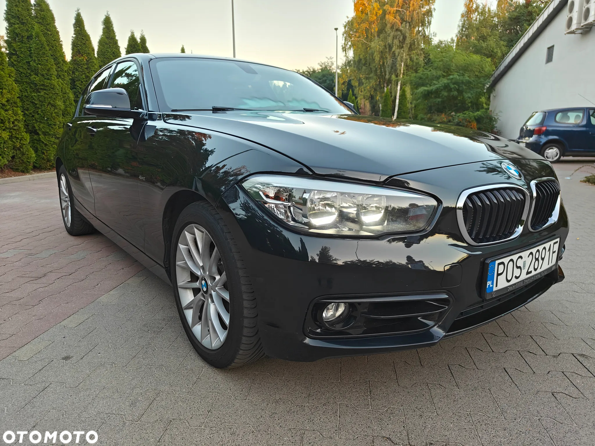 BMW Seria 1 118d Sport Line - 2