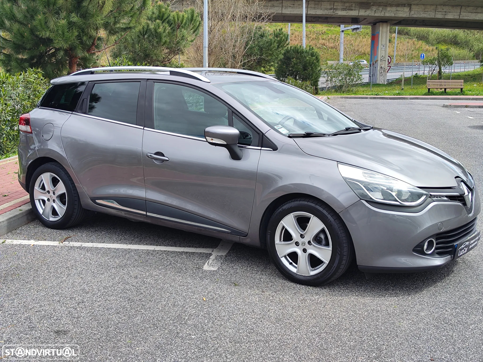 Renault Clio Sport Tourer 1.5 dCi Dynamique S - 5