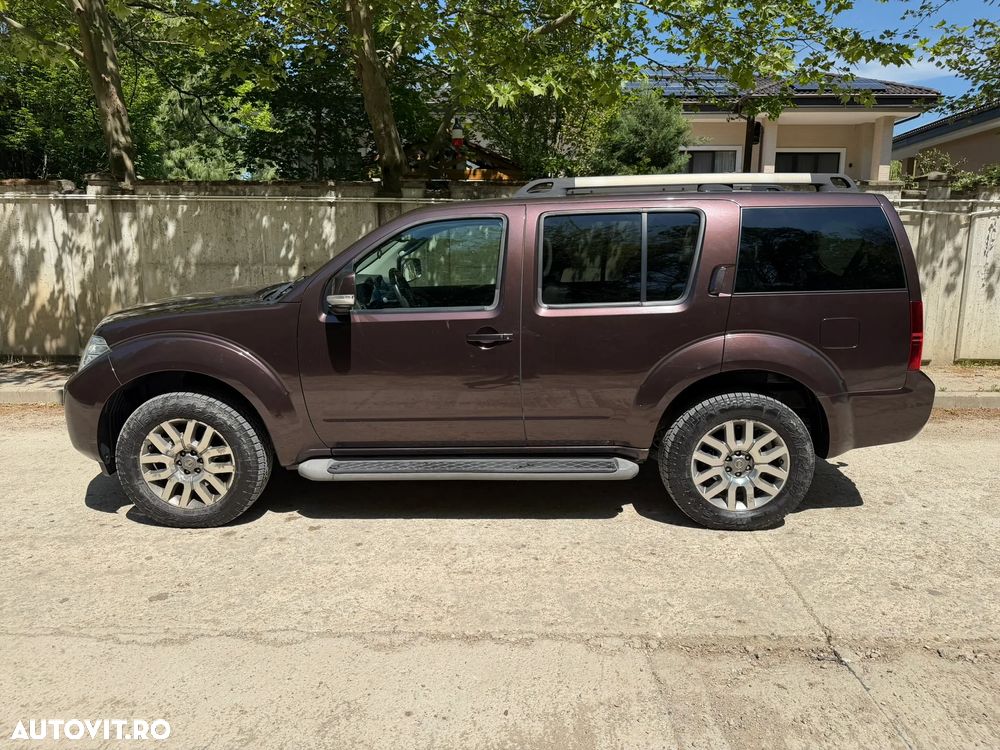 Nissan Pathfinder 2.5 dCi DPF All Mode 4X4 SE Aut. - 22