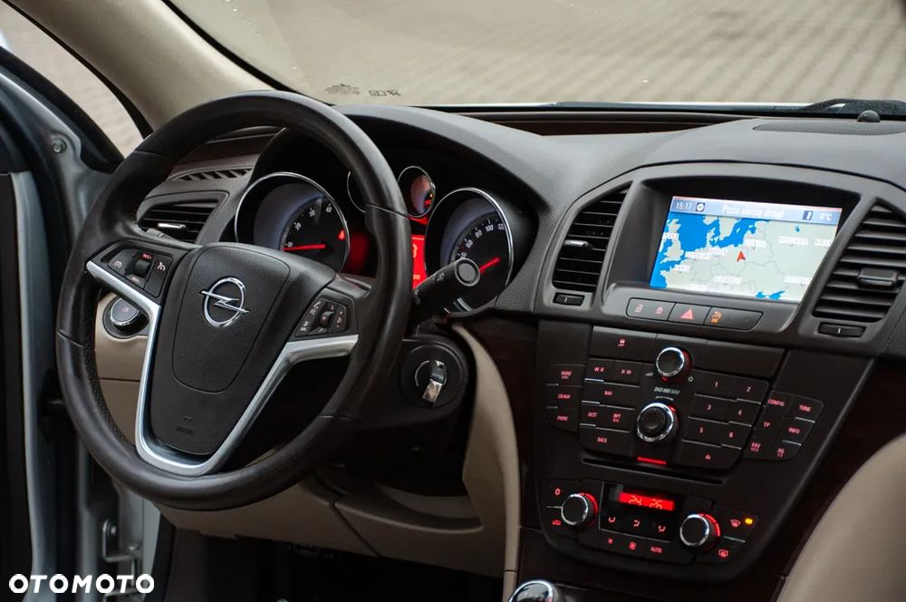Opel Insignia 1.8 Elegance - 22