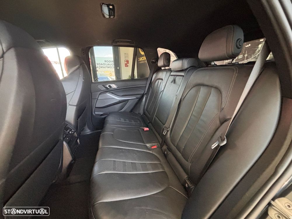 BMW X5 45 e xDrive Pack M - 15