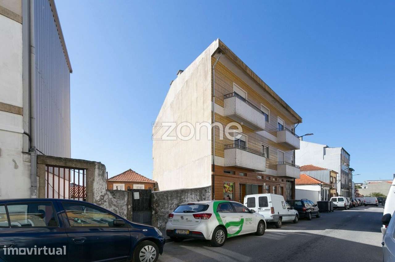 Oportunidade de Investimento na Rua Silva Porto - Grande imagem: 3/14