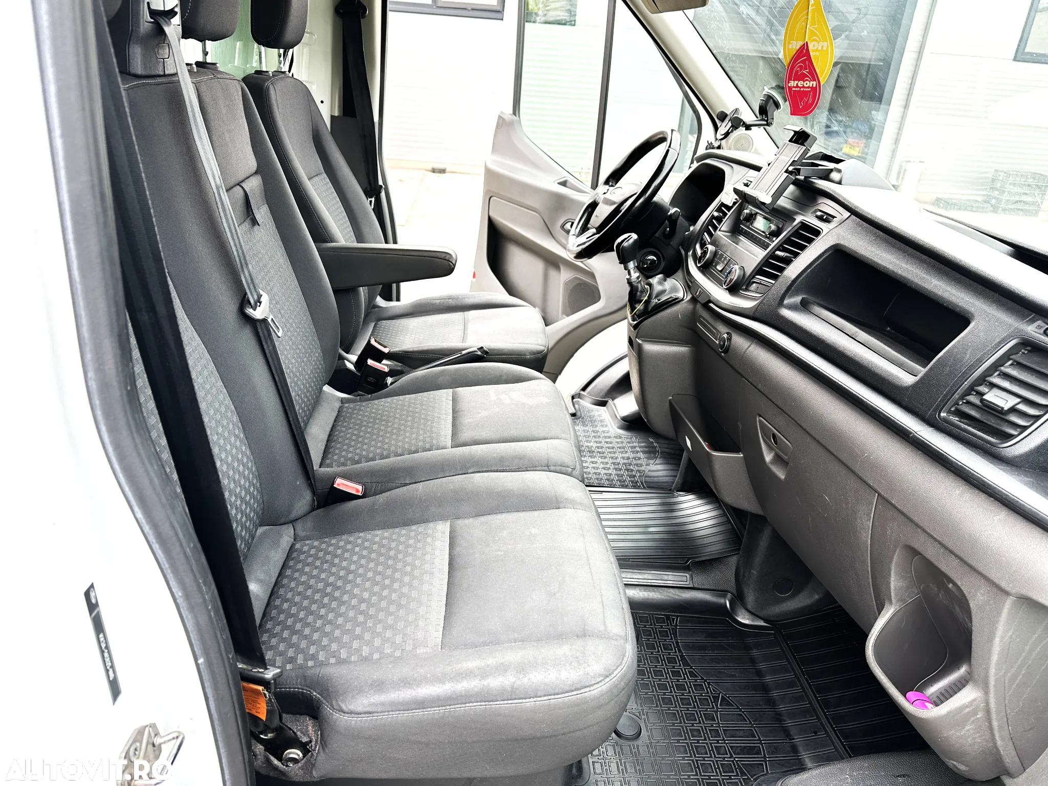 Ford Transit - 9