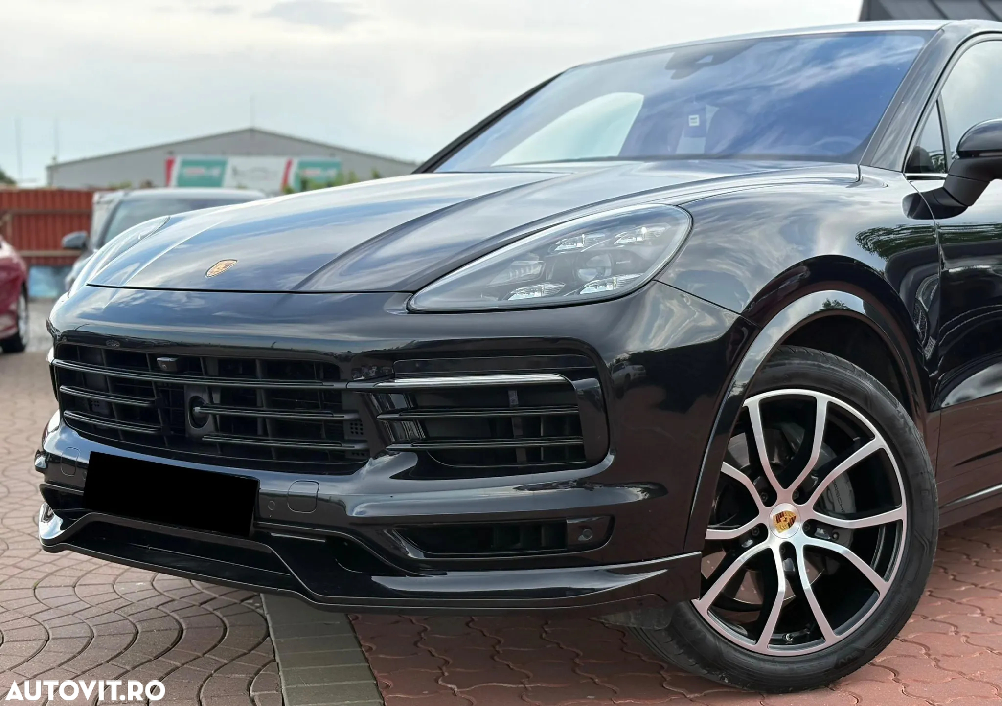Porsche Cayenne S - 9