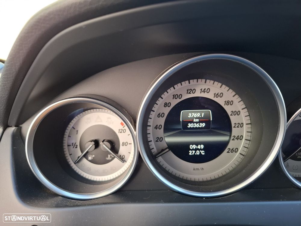 Mercedes-Benz C 200 - 13