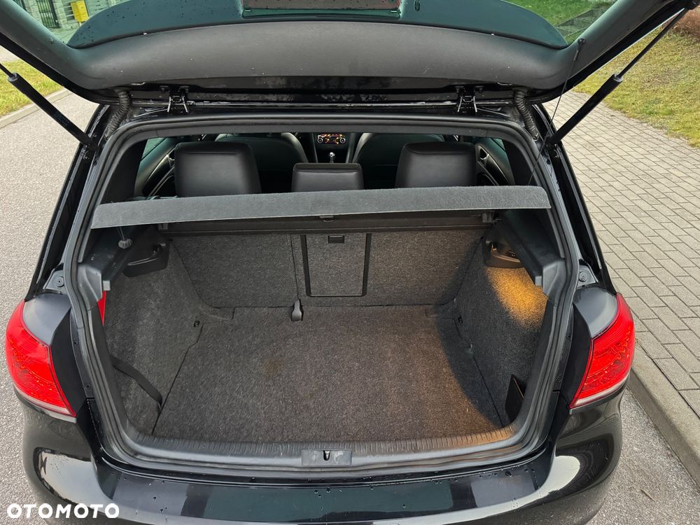 Volkswagen Golf 2.0 TDI DPF DSG GTD - 18