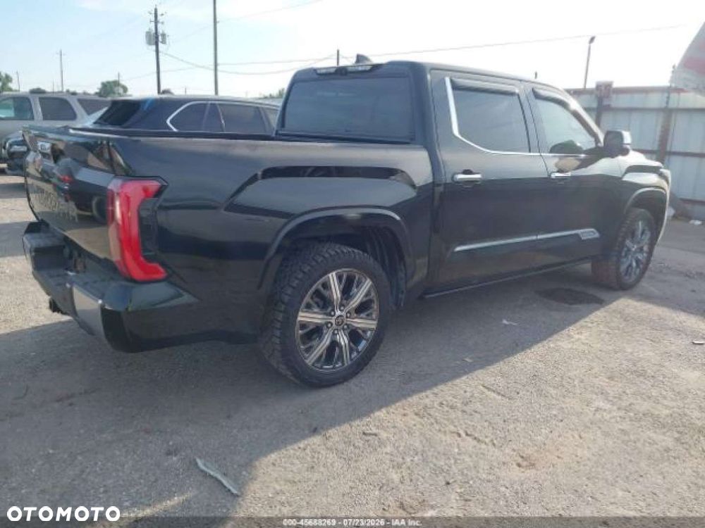 Toyota Tundra - 4