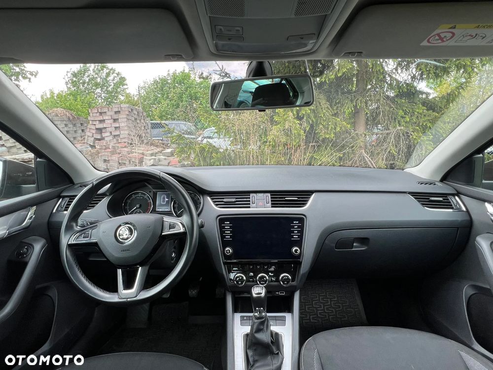 Skoda Octavia 1.5 TSI ACT Ambition - 10