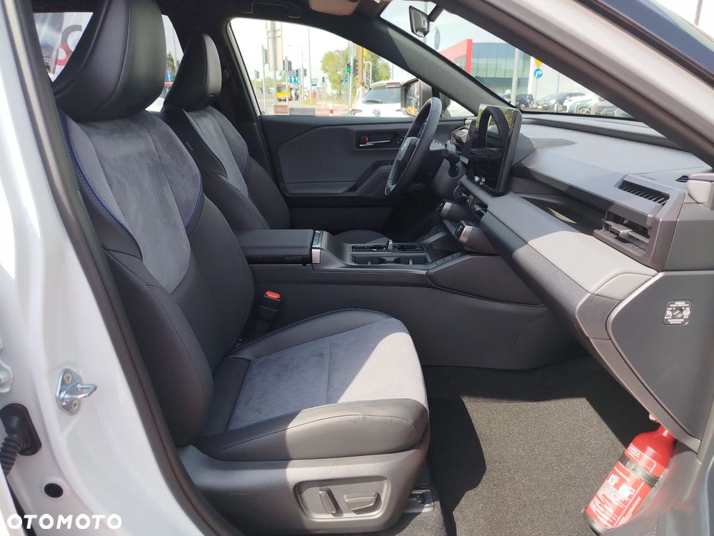 Toyota RAV4 - 19