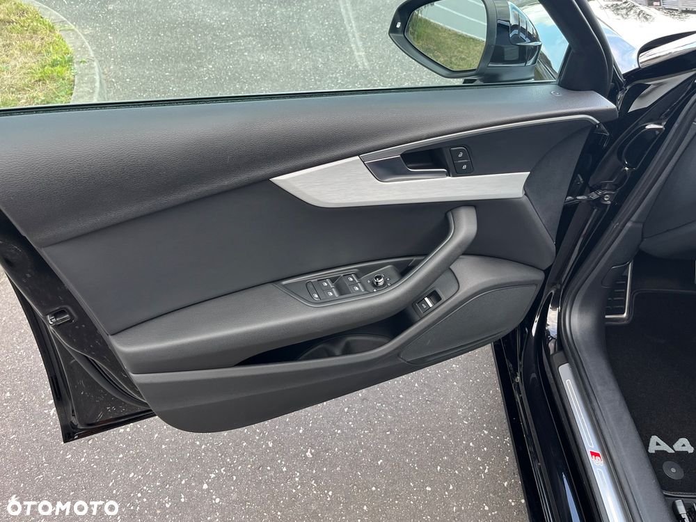 Audi A4 Avant 2.0 TDI S tronic quattro - 27