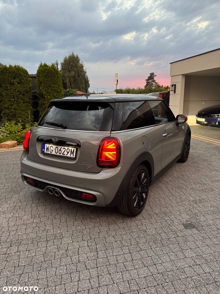 MINI Cooper D - 5