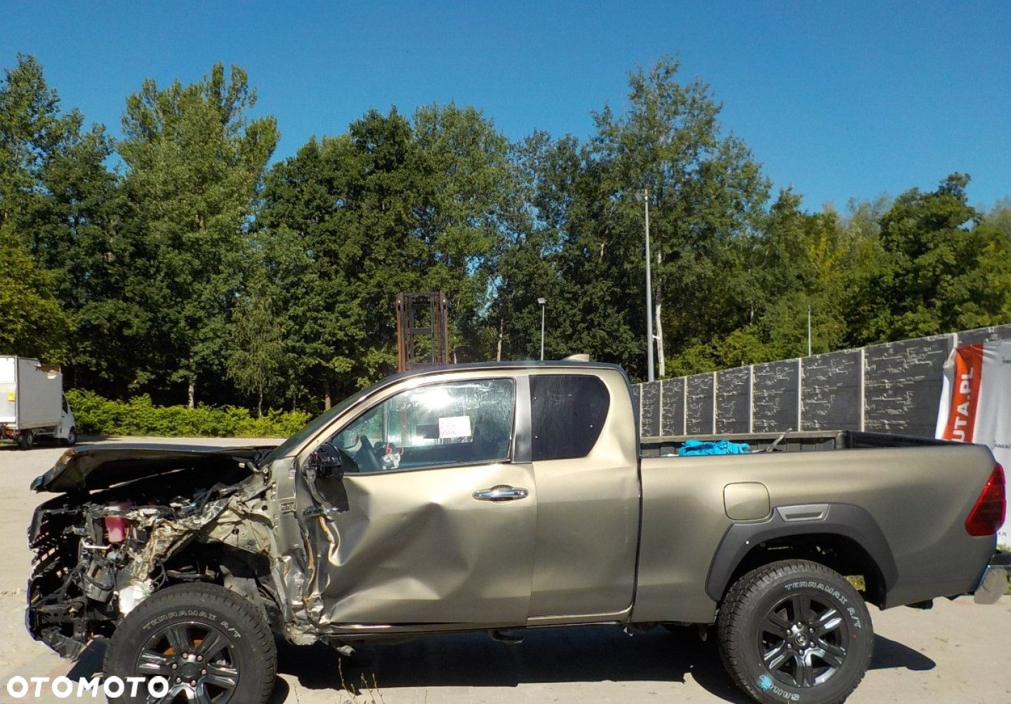 Toyota Hilux - 11