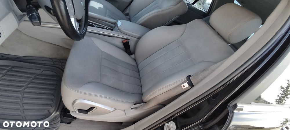 Mercedes-Benz ML 320 CDI 4Matic 7G-TRONIC - 16