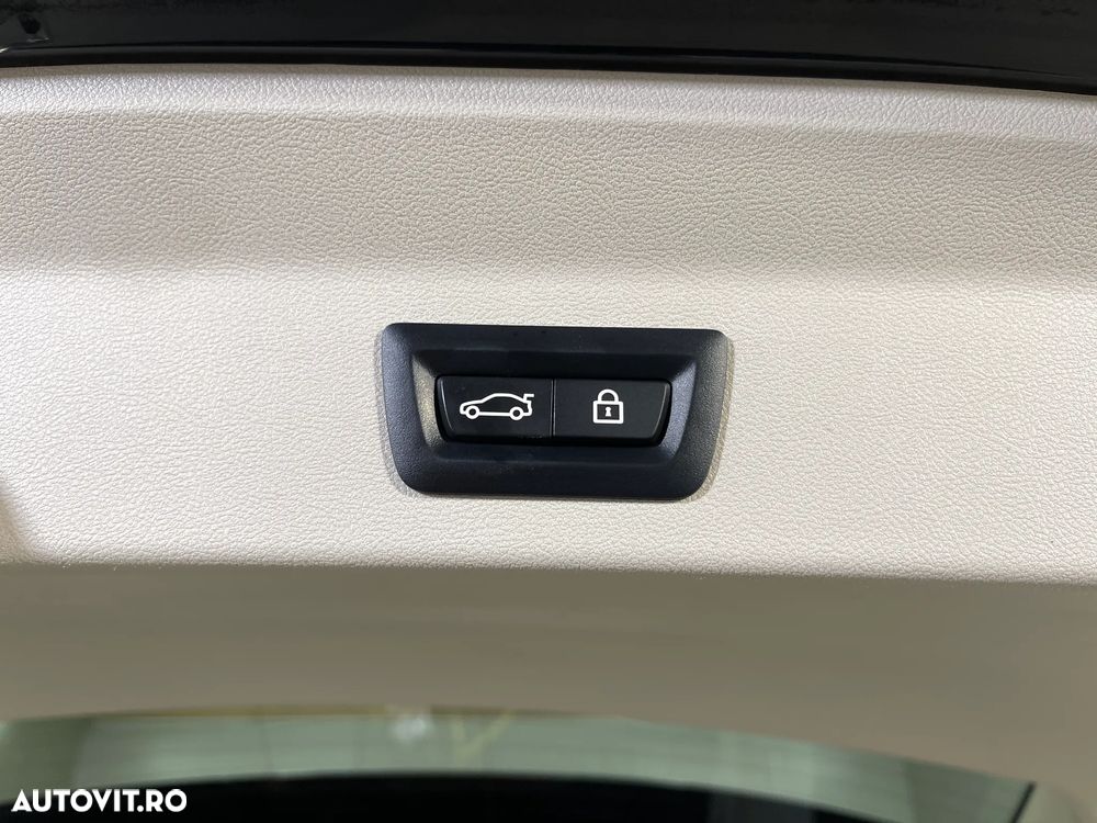 BMW X3 xDrive30e AT PHEV - 22