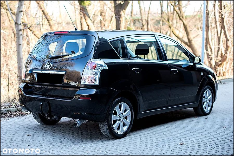 Toyota Corolla Verso - 13