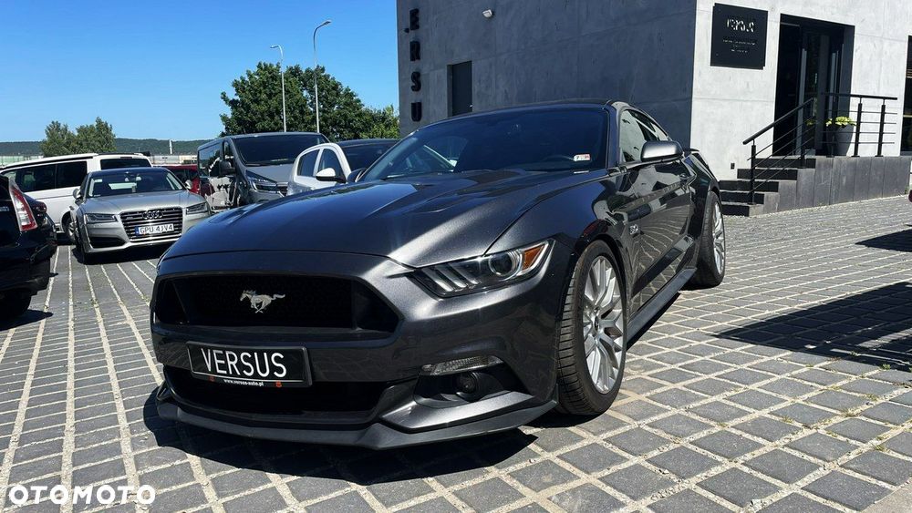 Ford Mustang 5.0 V8 GT - 2