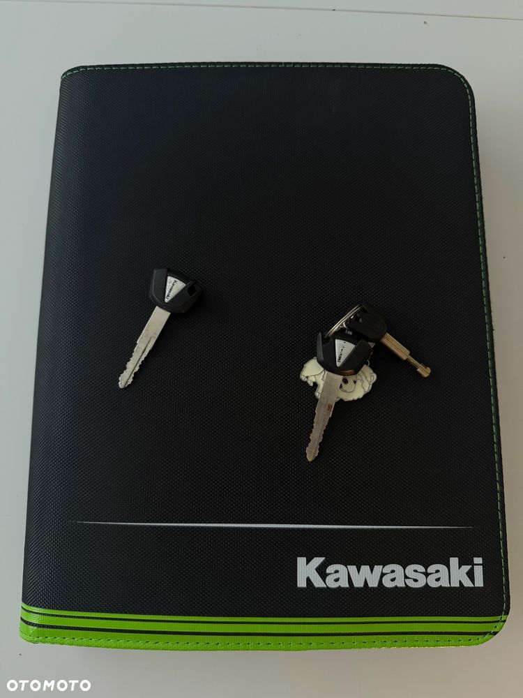 Kawasaki Z 900 - 10