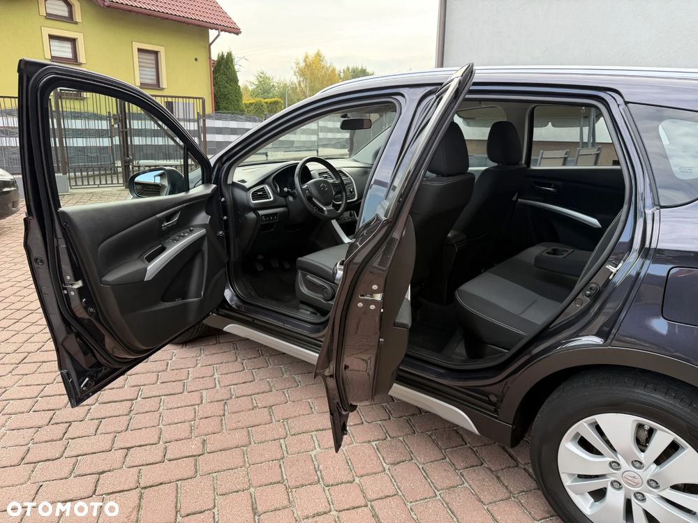 Suzuki SX4 S-Cross 1.6 VVT 4x2 limited+ - 33