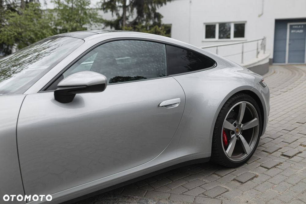 Porsche 911 Carrera S - 3