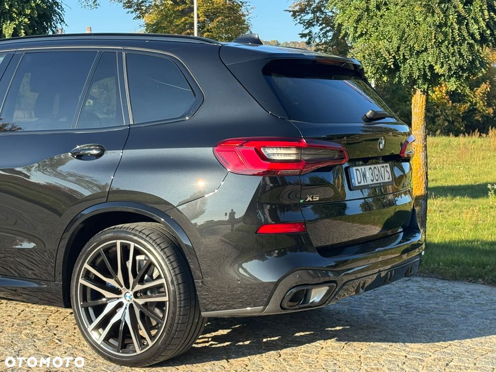 BMW X5 M50D 2019 photo 2