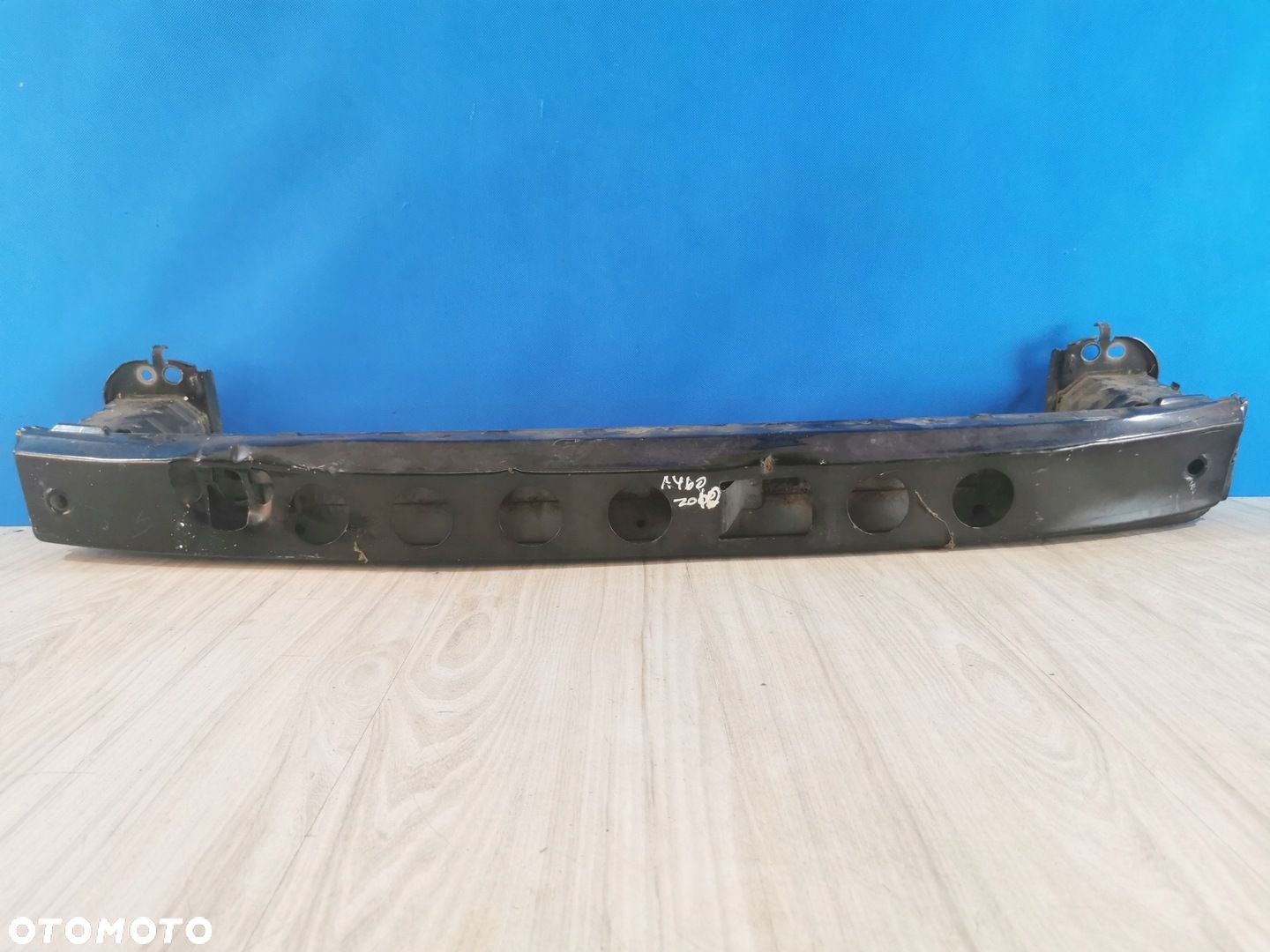 Toyota Aygo I 1 05/12 belka wzmocnienie w zderzak przód - 1