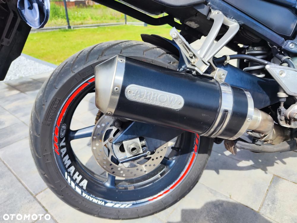 Yamaha FZS - 5