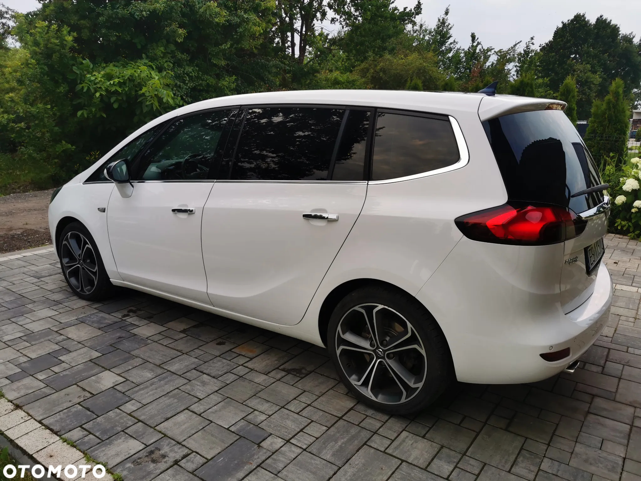 Opel Zafira 2.0 CDTI Cosmo - 8