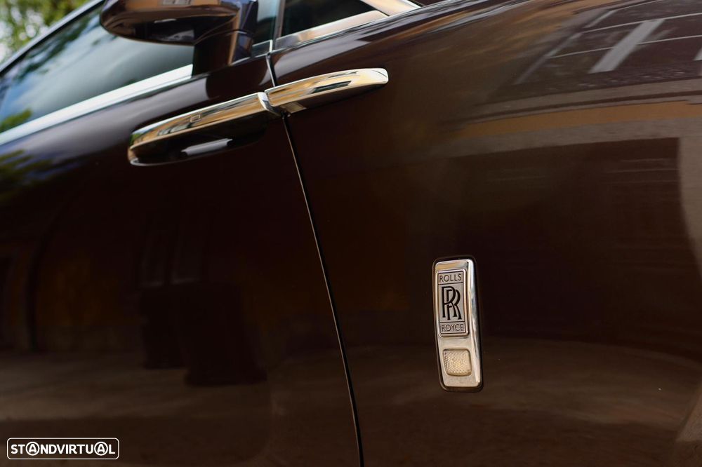 Rolls Royce Wraith 6.6 Twin-Turbo V12 - 48