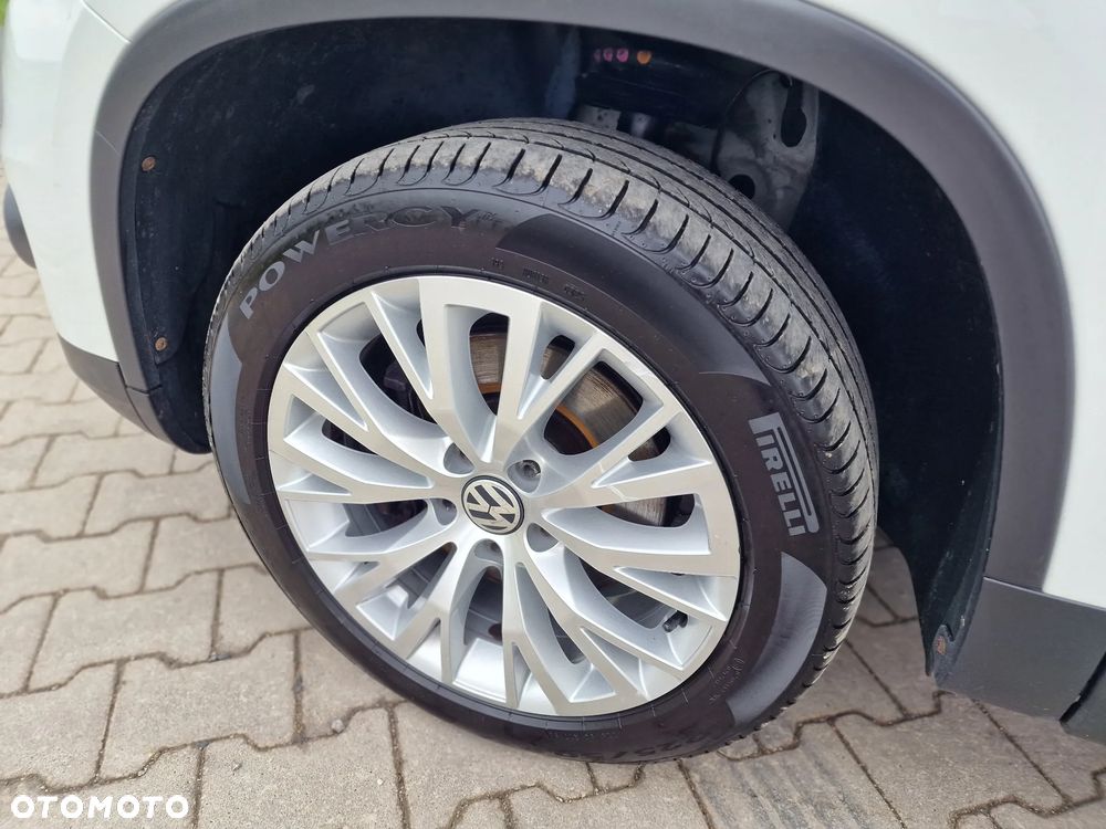 Volkswagen Tiguan 2.0 TDI SCR BlueMotion Technology Trend & Fun - 17