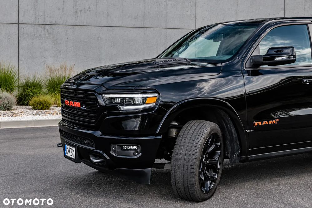 RAM 1500 5.7 eTorque Crew Cab Shortbed Limited Black - 8