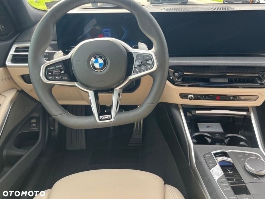 BMW Seria 3 320i xDrive M Sport - 9