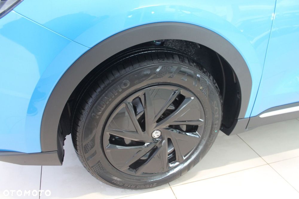 MG ZS - 13