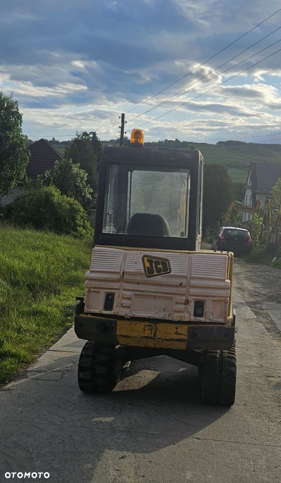 JCB 803** Minikoparka JCB 803** JCB 8030ZTS** Takeuchi 3T* MINIKOPARKA TAKEUCHI 3T* - 3