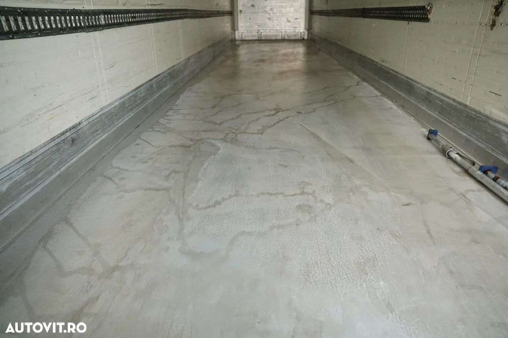 Schmitz Cargobull / REFRIGERAT / UNITATE THERMO KING SL-200 E / AXĂ RIDICATĂ / AXE SAF / - - 18