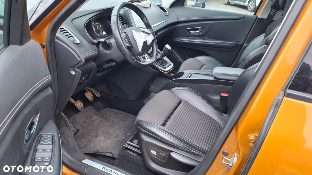 Renault Scenic ENERGY TCe 130 INTENS - 12