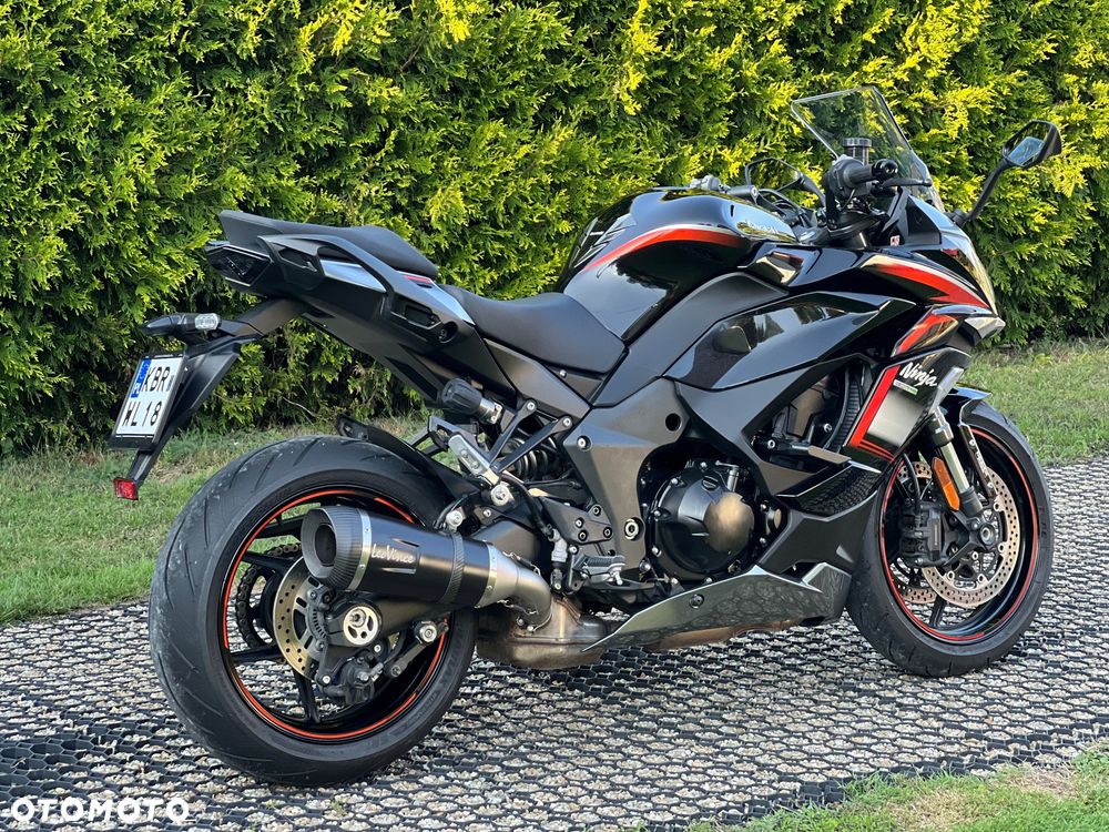 Kawasaki Ninja 1000 SX - 4