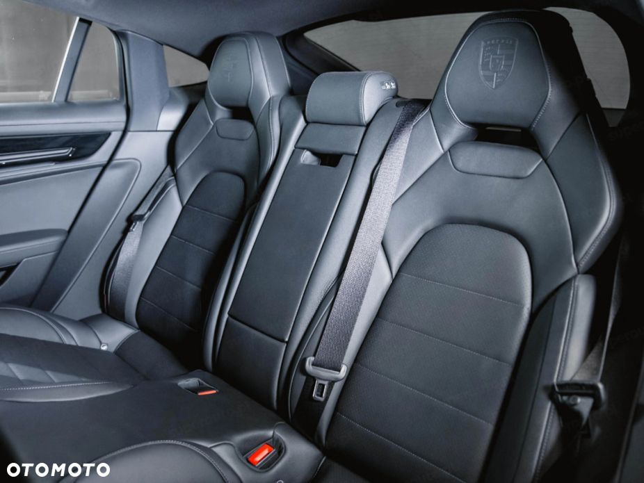 Porsche Panamera 4 - 14