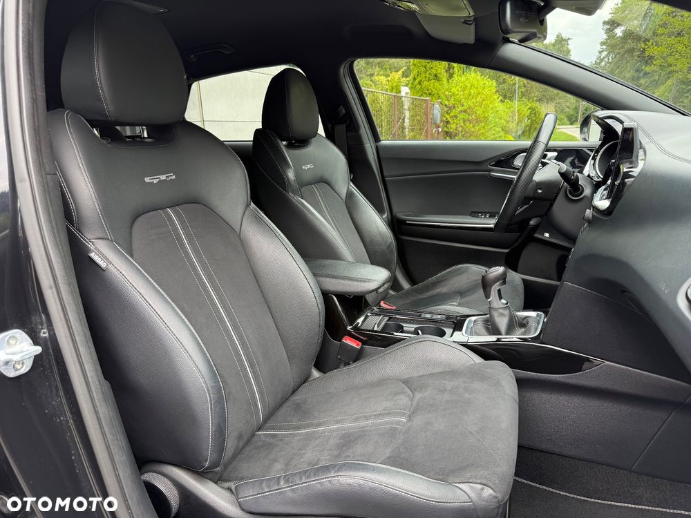 Kia ProCeed 1.4 T-GDI GT Line - 12