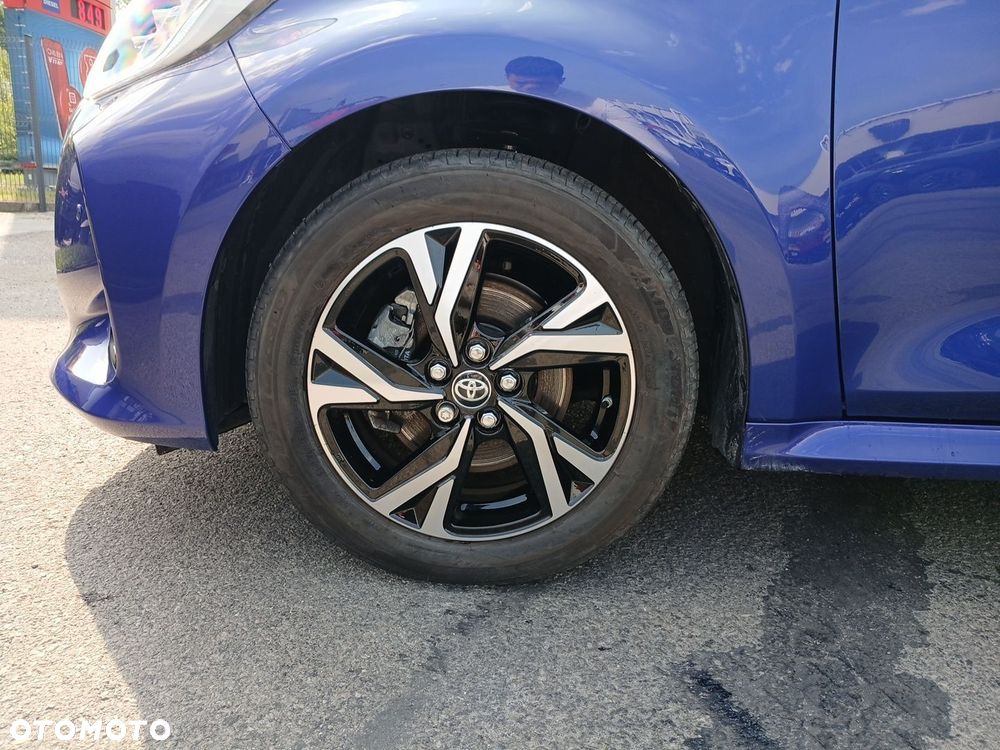 Toyota Yaris Hybrid 1.5 Style - 16