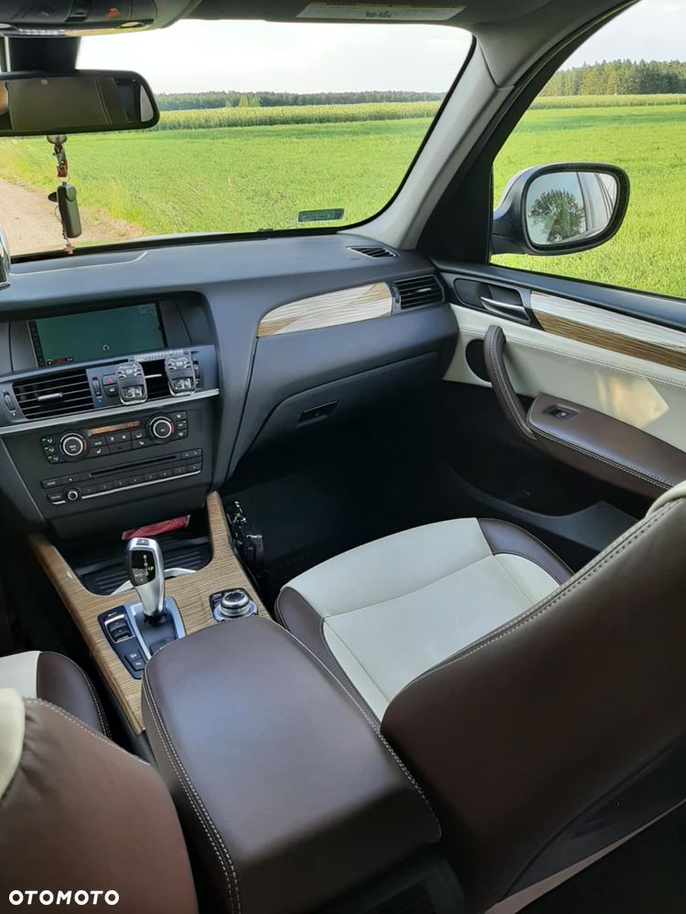 BMW X3 28i xDrive - 8