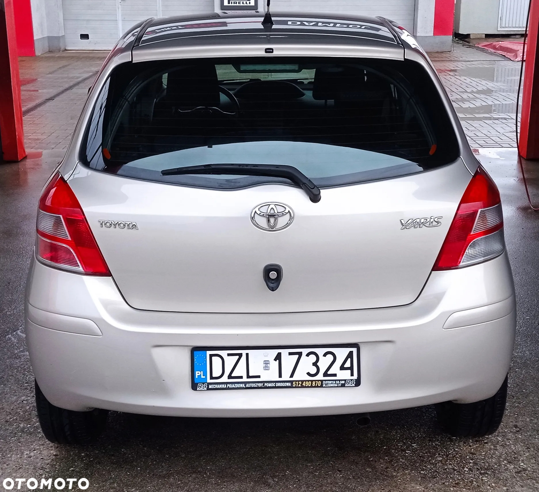 Toyota Yaris - 2