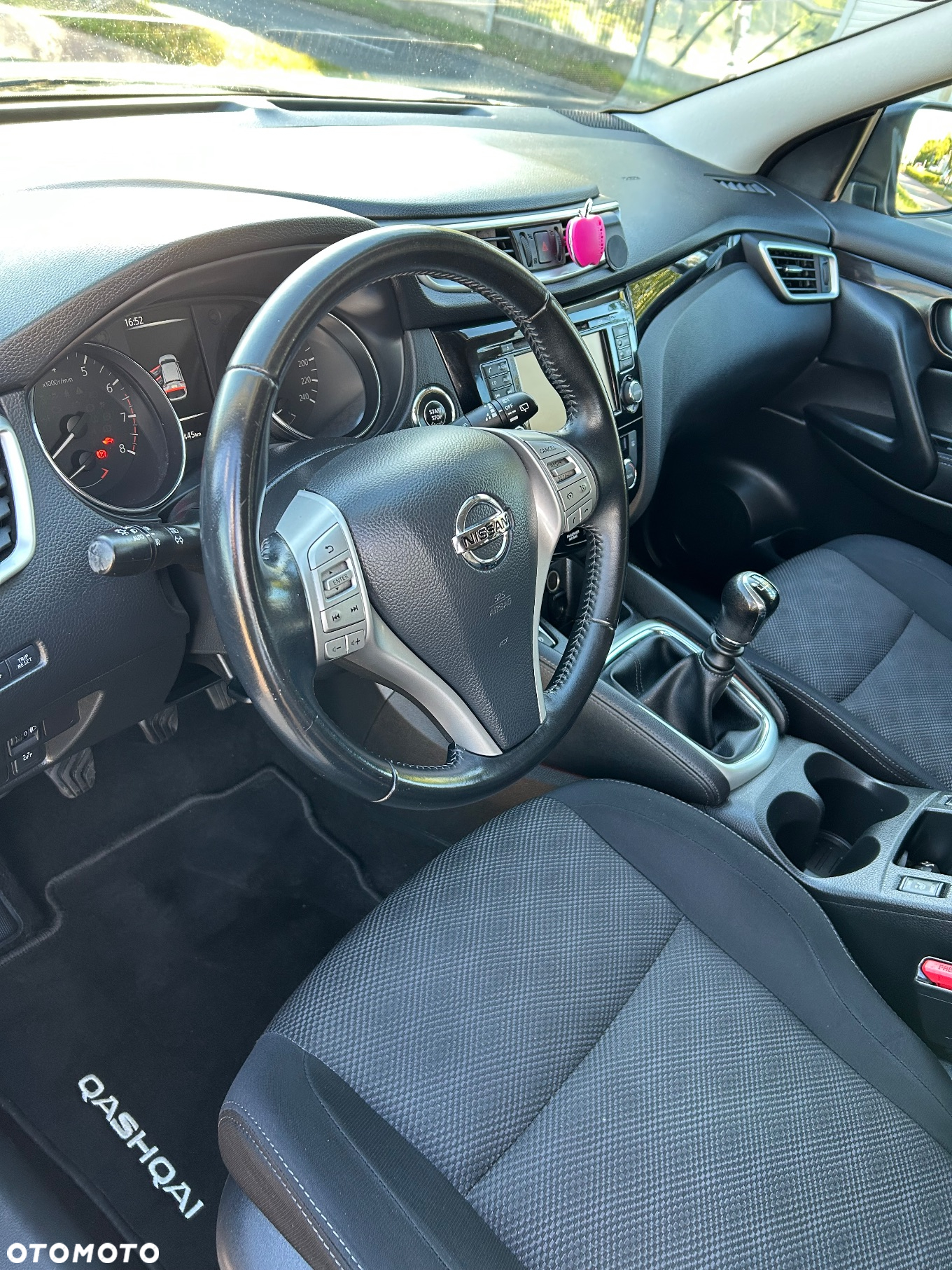 Nissan Qashqai 1.2 DIG-T N-Connecta EU6 - 5